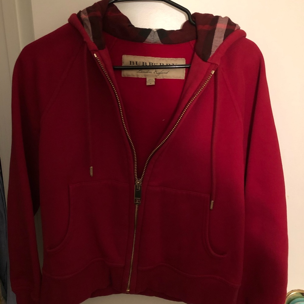 Burberry sweater